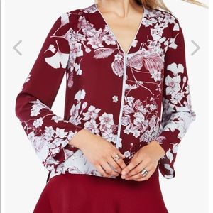 BCBG MAXAZRIA flower blouse